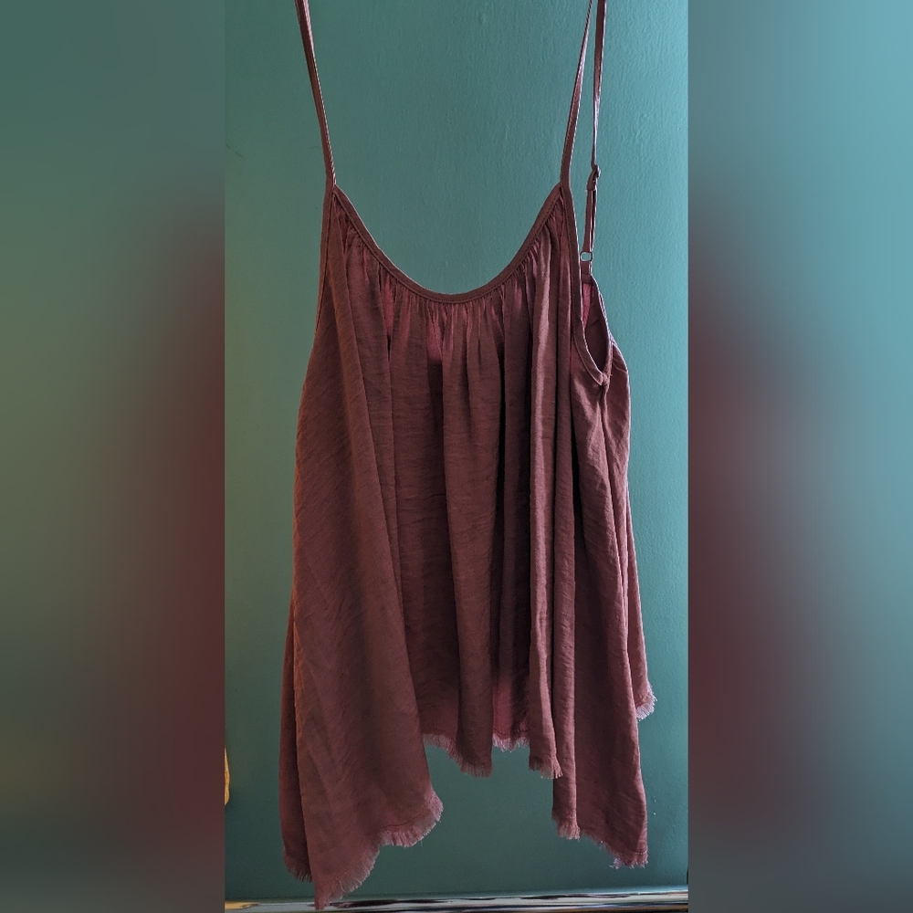 Cute fringed tank